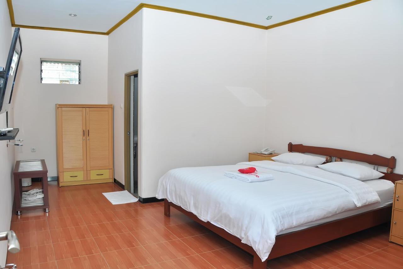 Jembel New Merdeka Hotel מראה חיצוני תמונה