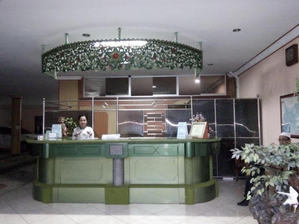 Jembel New Merdeka Hotel מראה חיצוני תמונה
