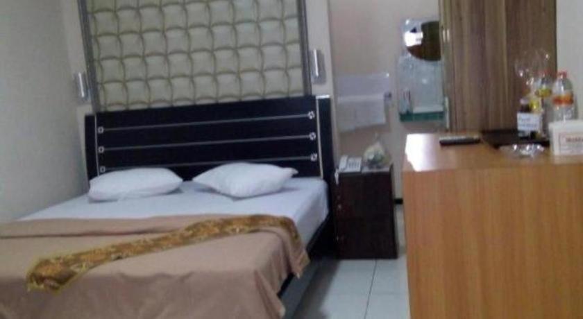 Jembel New Merdeka Hotel מראה חיצוני תמונה