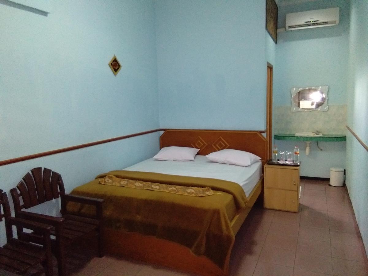 Jembel New Merdeka Hotel מראה חיצוני תמונה