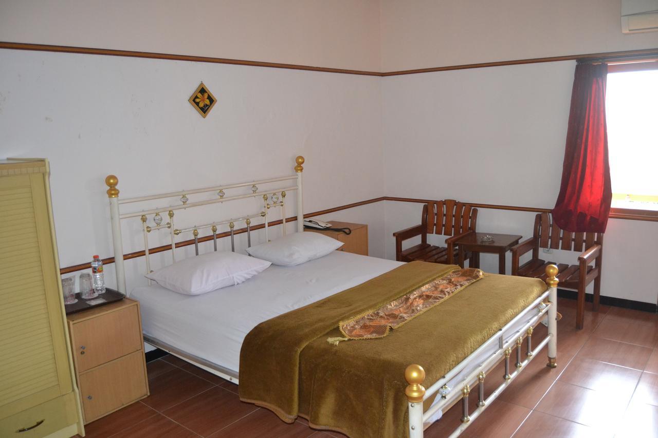 Jembel New Merdeka Hotel מראה חיצוני תמונה