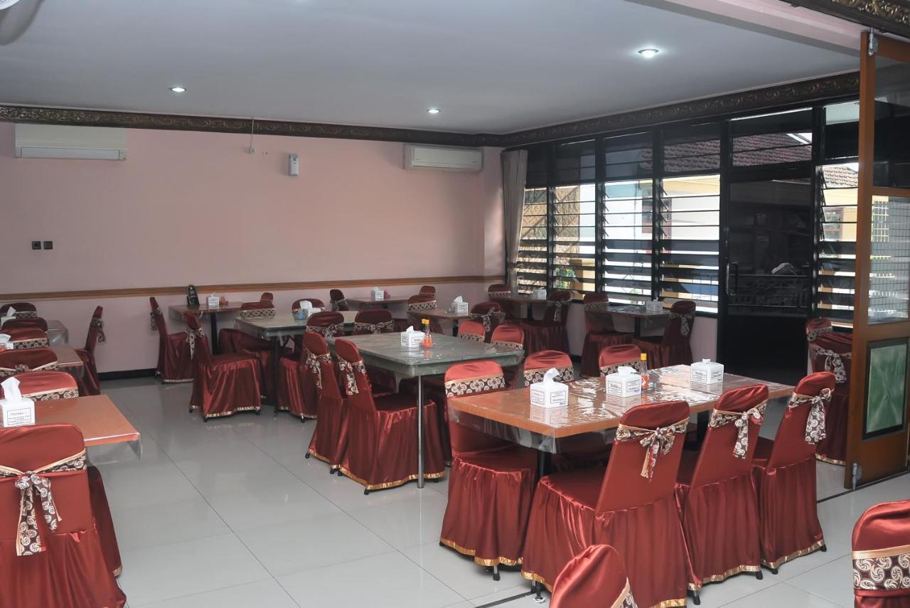 Jembel New Merdeka Hotel מראה חיצוני תמונה